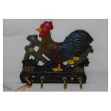 Farm house wall dï¿½cor: Cast iron chicken key hook