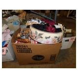 Lace fabric - Hangers - Shoestrings & more