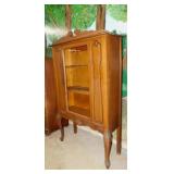 Vintage walnut curio china cabinet w/ Queen Anne
