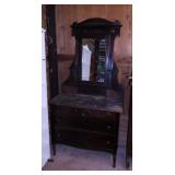 Victorian highback dresser w/ mirror, no hankie