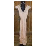 10 vintage ladies slips & bed jackets