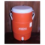 Igloo 5 gallon drink cooler, 20" tall