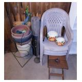 Outdoor dï¿½cor: Wreath holder - 3 resin patio