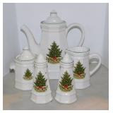 Pfaltzgraff Christmas Heritage: Salt & pepper S&P
