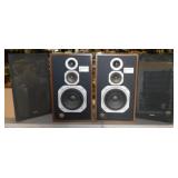 Pair of Technics SB-L50 floor speakers