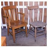 2 vintage chairs - Handmade wooden stand -
