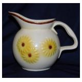 1950's Hull Pottery Daisy ball pitcher #46,