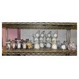 Garden yard art statues: 8 squirrels, 6' tall -