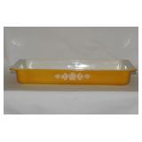 Nice 1972 Pyrex Butterfly Gold lasagna dish baker,