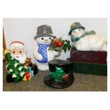 Christmas: Ceramic snowmen & Santa Claus figurines