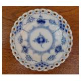 Antique Royal Copenhagen flow blue lace butter pat