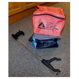 2 insulated cooler bags - Reacher Grabber