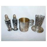 Sterling silver: Trumpet vase cartouche, 3.75"
