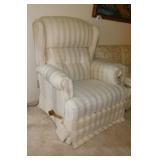 La-Z-Boy recliner, 21" wide seat