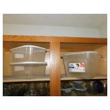 3 plastic food storage containers w/ lids: