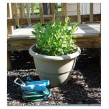 5 patio porch planters, largest is 21' diam.