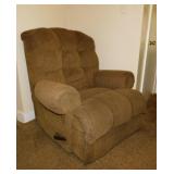 Upholstered manual recliner, 21' wide seat