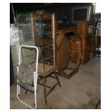 Antique furniture: Glass display case - Hexagon