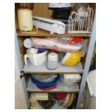 Sunbeam Mixmaster stand mixer - Paper plates -