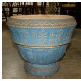 Large concrete patio planter, 13" tall