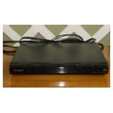 Sony DVD CD player w/ remote - 7 DVD movies &