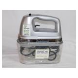 Cuisinart Power Advantage hand mixer w/ digital