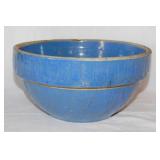 Antique picket fence sawtooth crock mixing bowl,