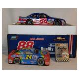 Revell Nascar Dale Jarrett  88 diecast 1:18 scale