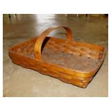 Nice antique splint oak gathering basket w/