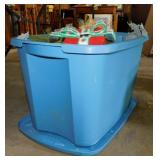 Storage tote w/ lid - Christmas dï¿½cor
