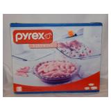 New 3 pc. Pyrex glass bakeware set in box