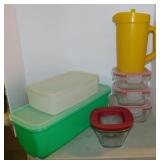 Glass food storage bowls w/ locking lids -