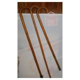 Vintage shuffleboard game set - 2 wooden canes