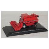 5 Ertl Farmall tractors & 1989