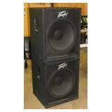 Pair Peavey PV-118 400 w max concert speakers,