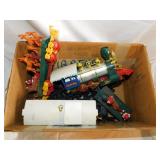 Toystate Christmas railroad train cars w/ Santa &