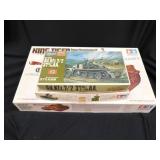 3 vintage military tank model kits in boxes - 2