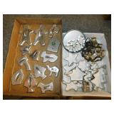 40 vintage metal cookie cutters: Christmas -