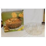 Rare Jena Glass bundt cake mold in box, 12' wide
