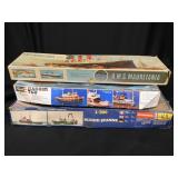 3 vintage boat model kits in boxes: Airfix R.M.S.