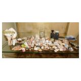 Small seashells: Pearl trochus - Babylonia -