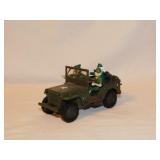 Diecast 1941 Willys military jeep w/ Beetle