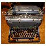 Vintage Underwood standard manual typewriter