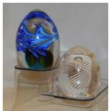 Stunning signed Steuben glass paperweight w/
