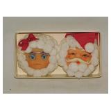 Vintage Christmas: Kitschy Santa & Mrs. Claus
