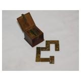 Miniatures: Brass dominoes in wooden box- dice-