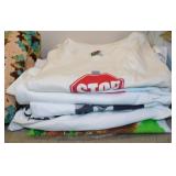 Four XL & two L cotton t-shirts - New neck pillow
