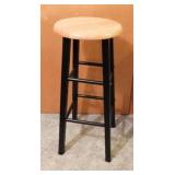 Metal bar stool w/ wooden seat 29' tall