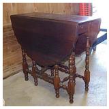 Vintage walnut double drop leaf gate leg table