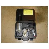 DeVilbiss gravity feed spray gun w/ manual in